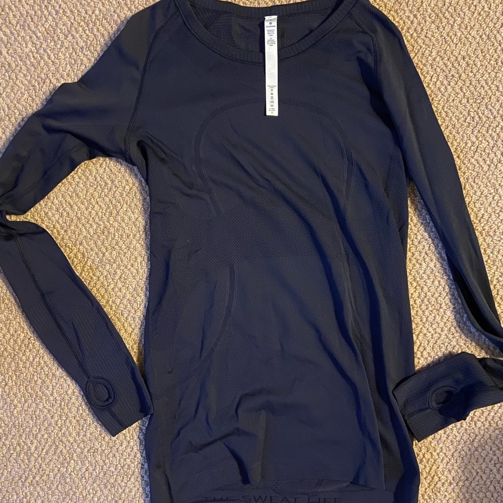 Lululemon swiftly tech long sleeve